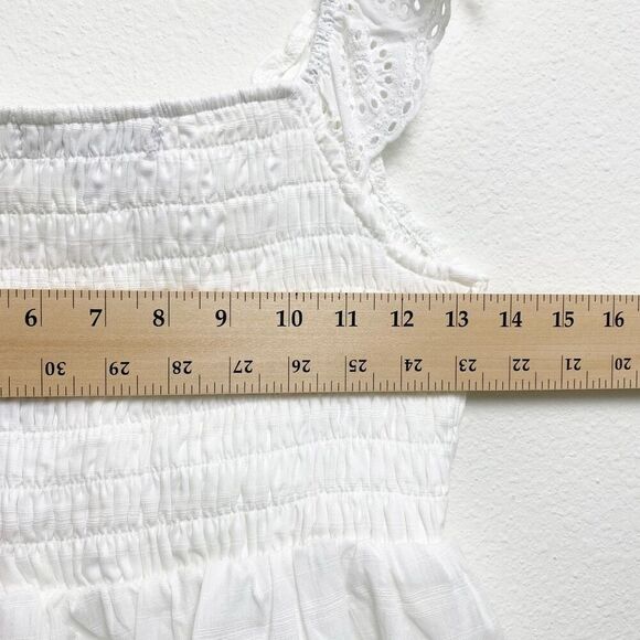 Macy's Junior Girls Eyelet Peplum White Sleeveless Tank Top Size Medium NEW - Picture 5 of 5